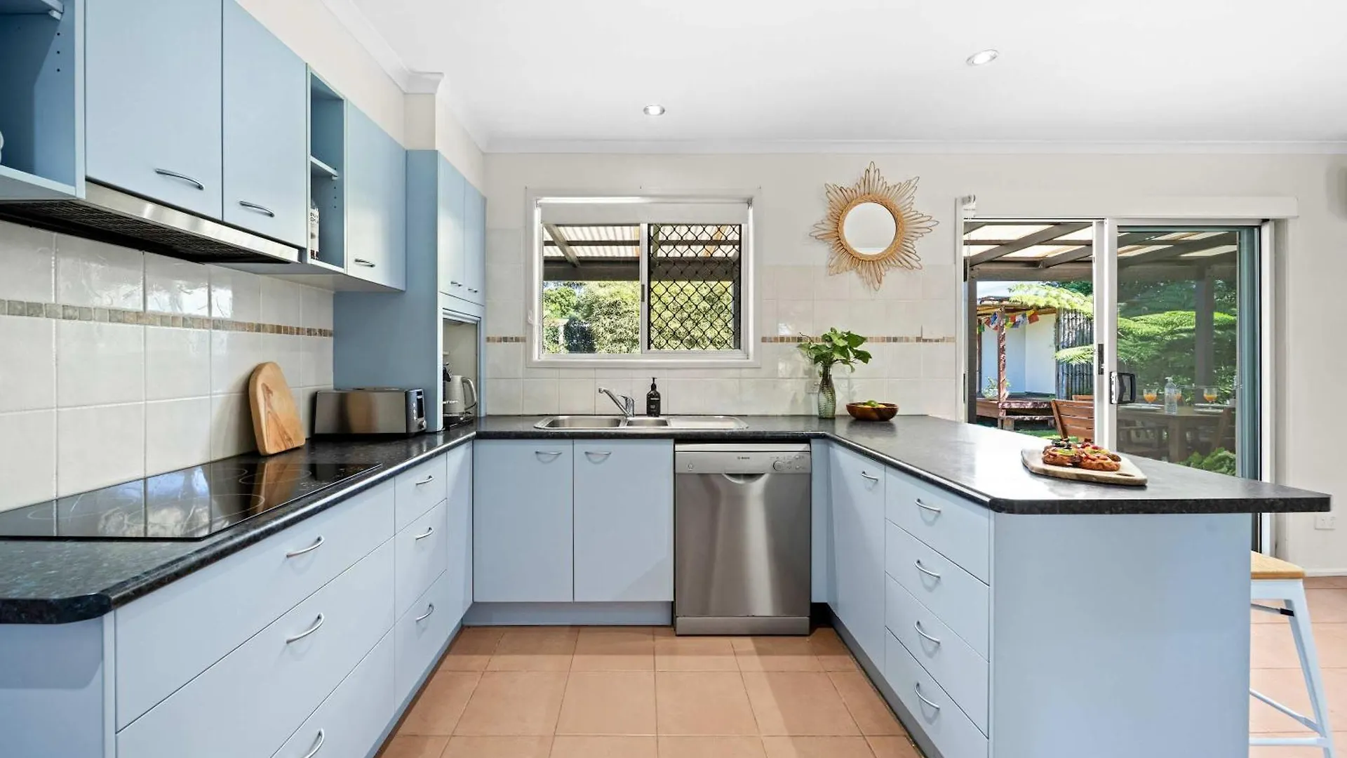 Ferienhaus Villa Wurtulla Happy Hideway - Pool & Pet Friendly Kawana Waters