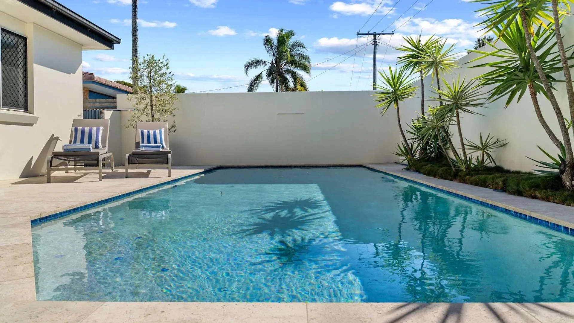 Villa Wurtulla Happy Hideway - Pool & Pet Friendly Kawana Waters 0*,  Australien