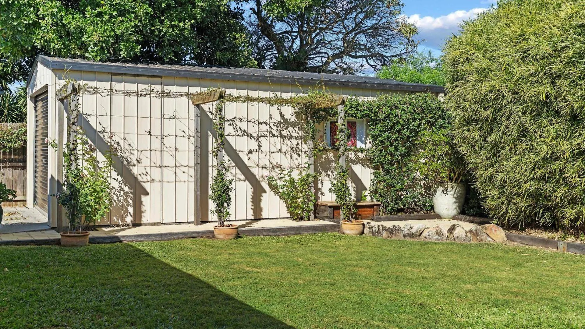 Villa Wurtulla Happy Hideway - Pool & Pet Friendly Kawana Waters Ferienhaus