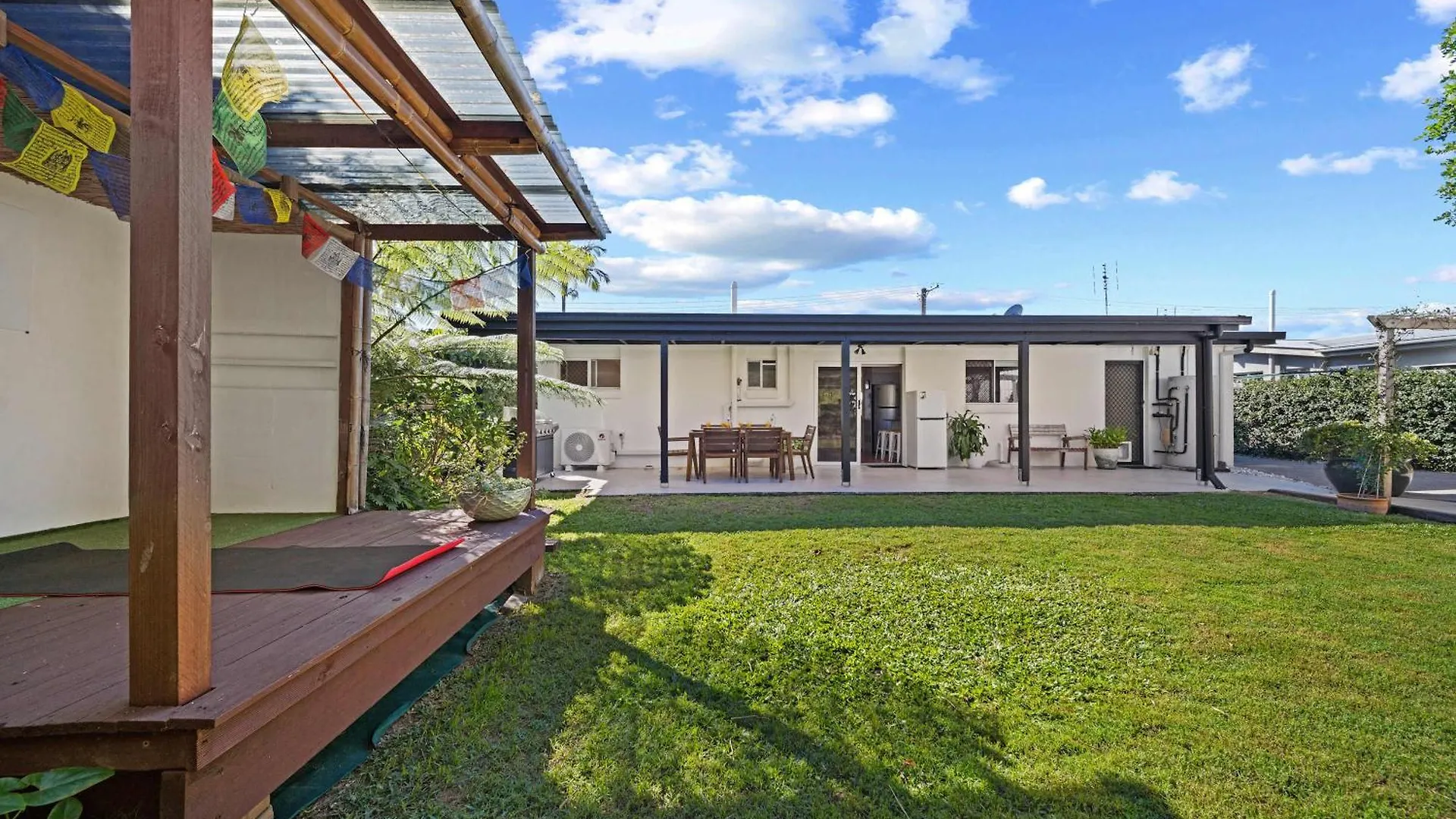 Ferienhaus Villa Wurtulla Happy Hideway - Pool & Pet Friendly Kawana Waters Australien